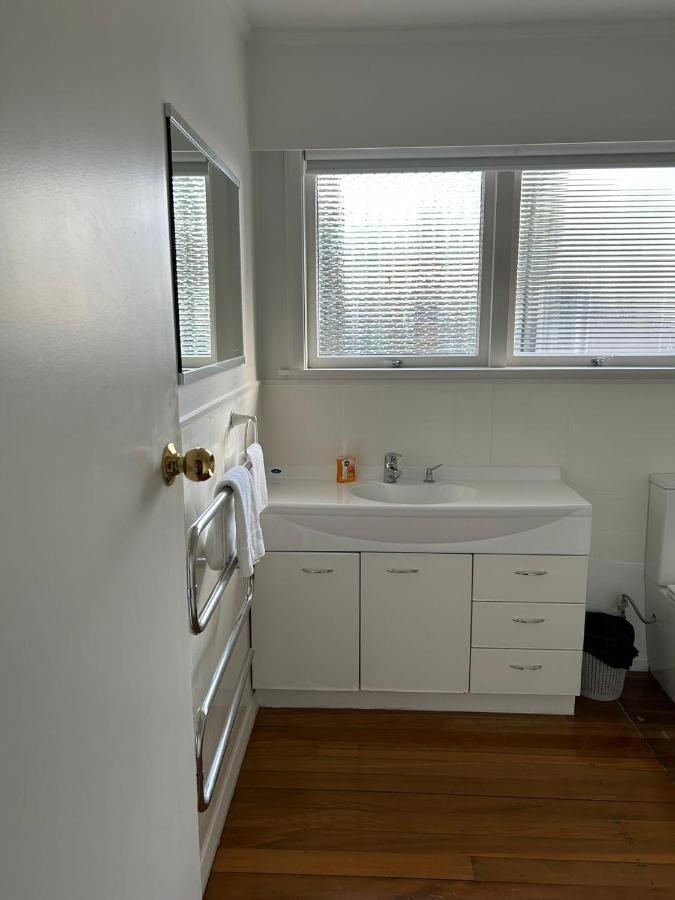 Holiday Room In Chartwell Hamilton Exterior photo